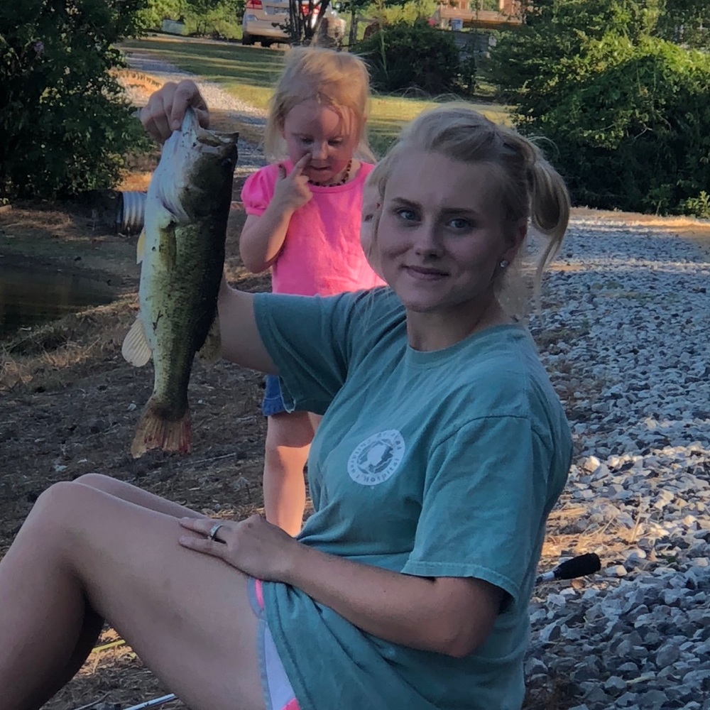 Meet your Posher, Maegan